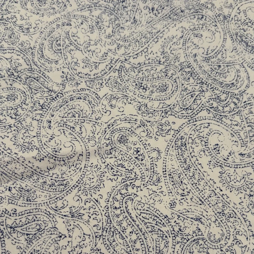 Ralph Lauren KING size, White & Navy Paisley Print Pillow Case
